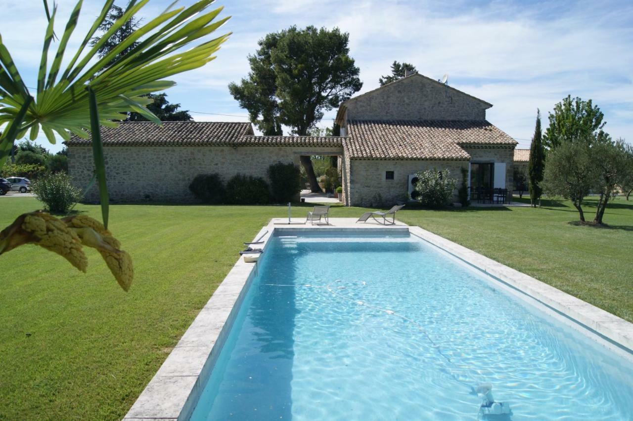Gîtes dans Mas en pierres Robion Extérieur photo